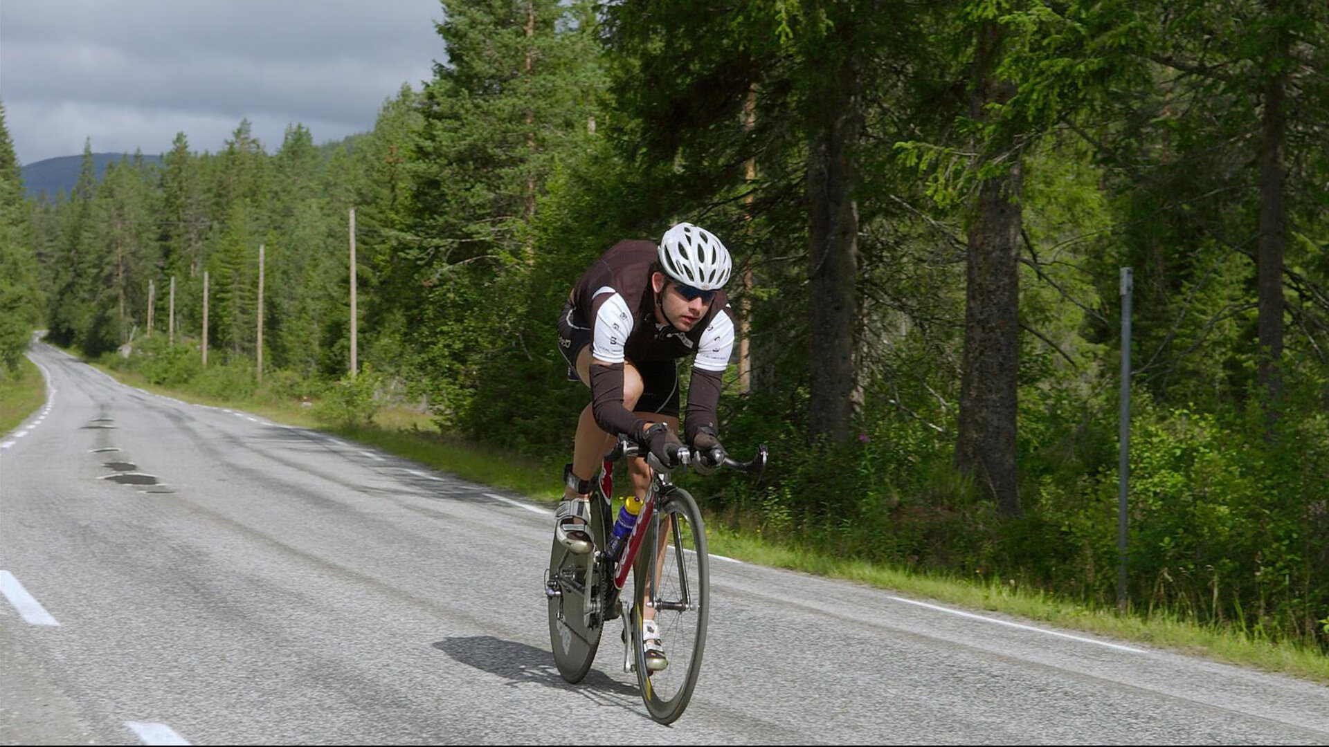 温网2024，阿尔卡拉斯逆转夺冠，斯瓦泰克首度封后